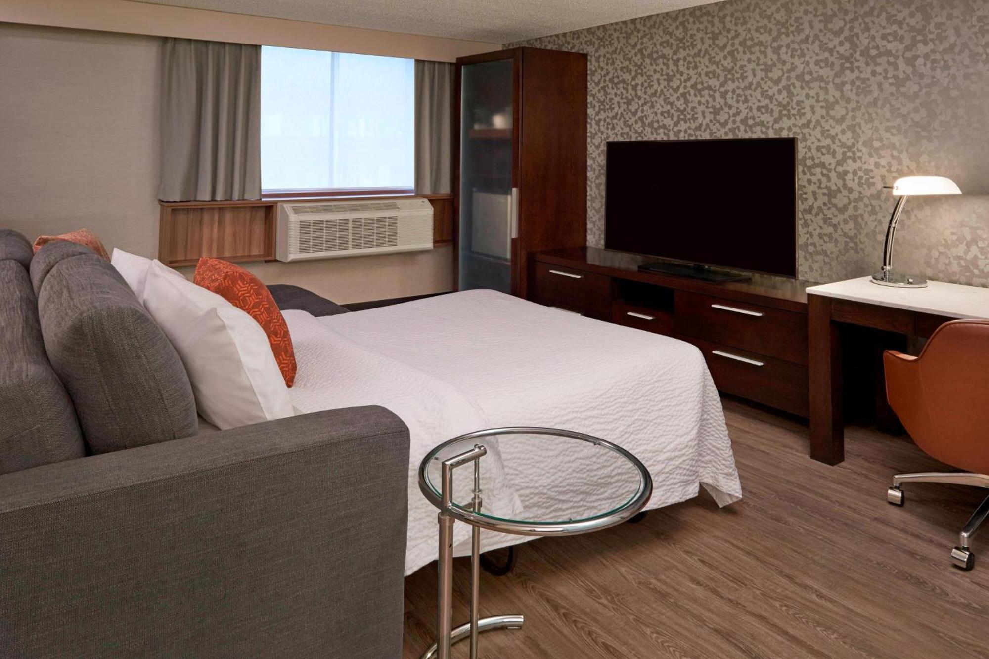 Fairfield Inn By Marriott Montreal Downtown Екстер'єр фото
