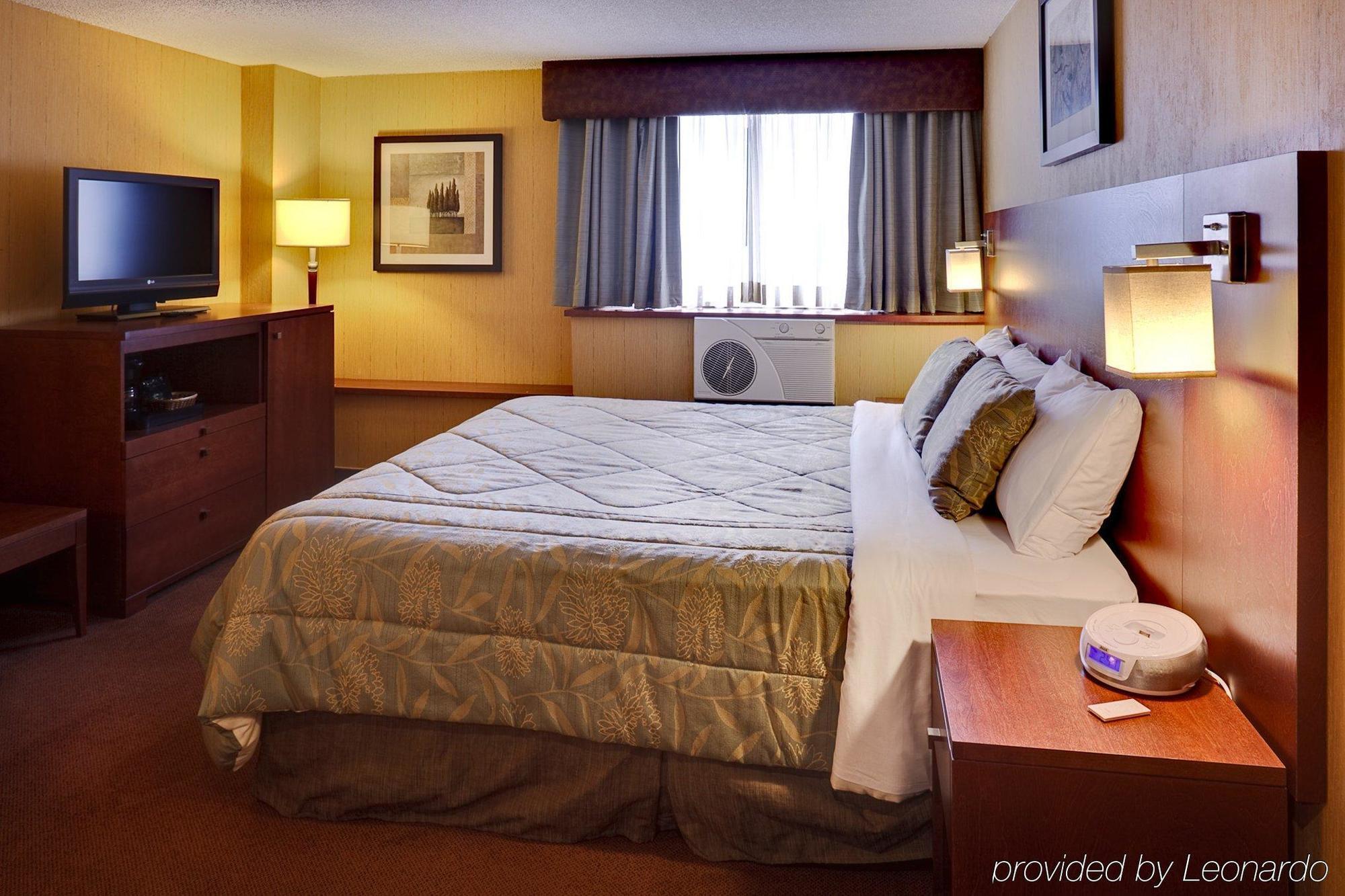 Fairfield Inn By Marriott Montreal Downtown Номер фото